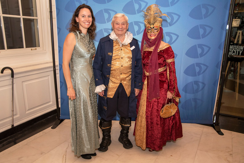 102925 EYEBANK VENETIAN LOW RES 3 Rocio